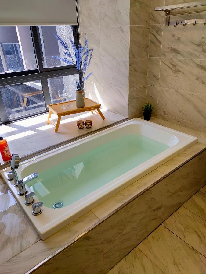 Imperio Residence Bathtub Studio At Malacca Town-Near Jonker Street Exteriér fotografie